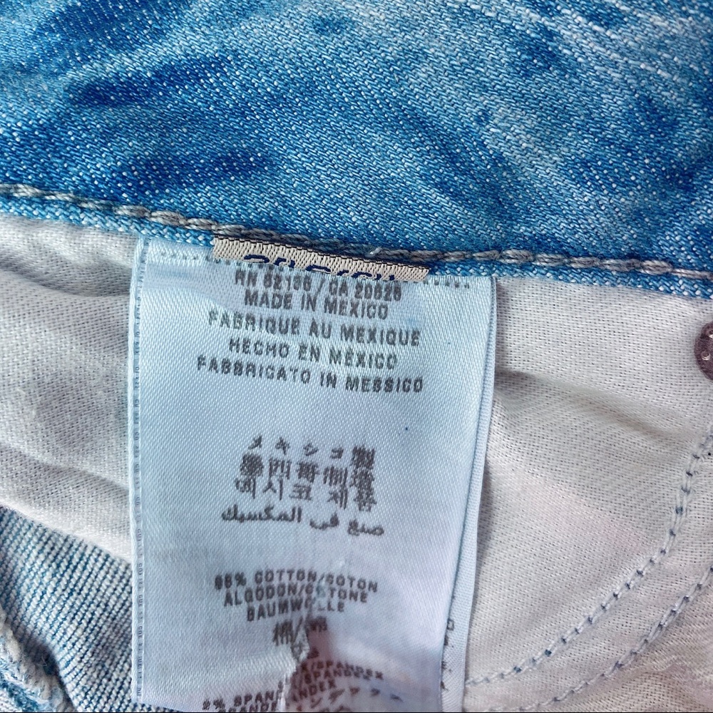 Guess Blue Washed and Distress Jeans - Picture 7 of 9
